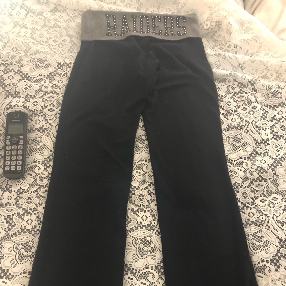Raiders sweatpants
